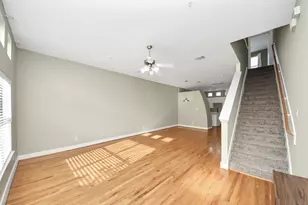 8715 Meadowcroft Dr, Houston, TX 77063 - Photo 14