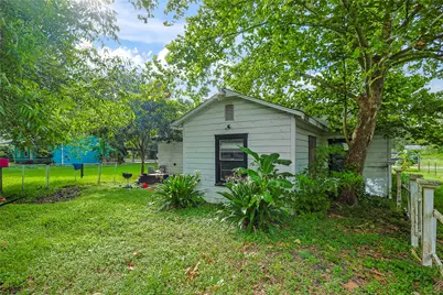 826 Retama Street, La Marque, TX 77568 - Photo 10