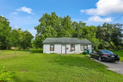 826 Retama Street, La Marque, TX 77568 - Photo 1