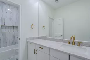 5927 Sugar Hill Dr, Houston, TX 77057 - Photo 20