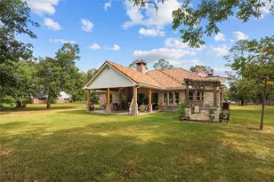 1216 S Hill St, Alvin, TX 77511 - Photo 24