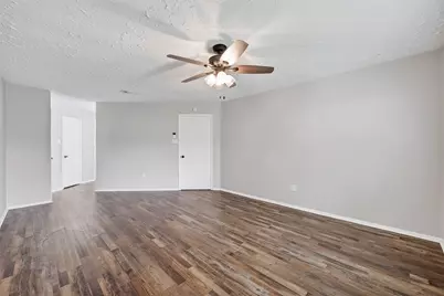 15806 Pfeiffer Drive, Houston, TX 77082 - Photo 34
