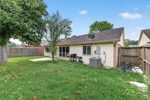 15806 Pfeiffer Dr, Houston, TX 77082 - Photo 38