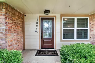 15806 Pfeiffer Dr, Houston, TX 77082 - Photo 4