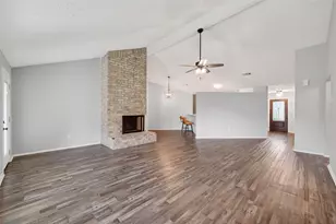 15806 Pfeiffer Dr, Houston, TX 77082 - Photo 16