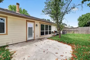 15806 Pfeiffer Dr, Houston, TX 77082 - Photo 36