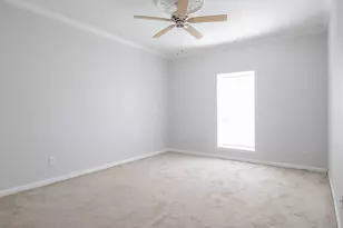 2400 N Braeswood Blvd, Houston, TX 77030 - Photo 14