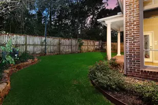 59 W Palmer Bend, The Woodlands, TX 77381 - Photo 28