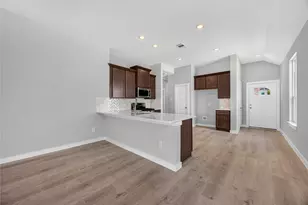 1212 Lilly Ln, Bellville, TX 77418 - Photo 4