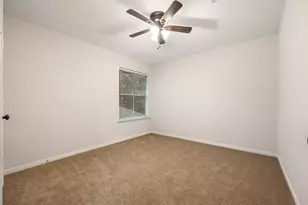 107 N Sunny Slope Cir, The Woodlands, TX 77381 - Photo 20