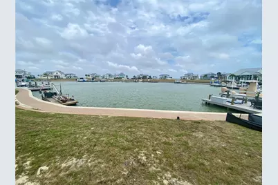 122 Bismarck Lane, Rockport, TX 78382 - Photo 6
