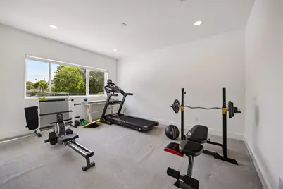 5215 Jason Street, Houston, TX 77096 - Photo 32