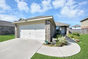 8611 River Crest Dr, Baytown, TX 77521 - Photo 18