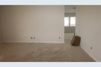 12143 Canal View Boulevard, Mont Belvieu, TX 77523 - Photo 6