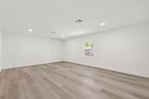 815 Brooks Ave, Rosenberg, TX 77471 - Photo 18