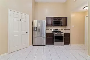 13123 Careywood Dr, Sugar Land, TX 77478 - Photo 12