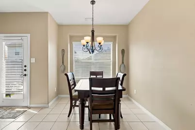 2207 Tarrytown Crossing Drive, Conroe, TX 77304 - Photo 14