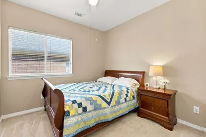 2207 Tarrytown Crossing Drive, Conroe, TX 77304 - Photo 20