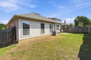2207 Tarrytown Crossing Dr, Conroe, TX 77304 - Photo 28
