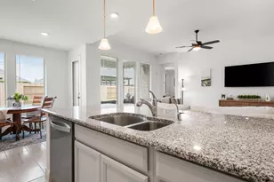 15881 Hayes Market Loop, Conroe, TX 77302 - Photo 14