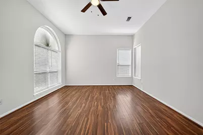 15618 Edgemere Court, Sugar Land, TX 77498 - Photo 24