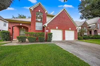 15618 Edgemere Court, Sugar Land, TX 77498 - Photo 2