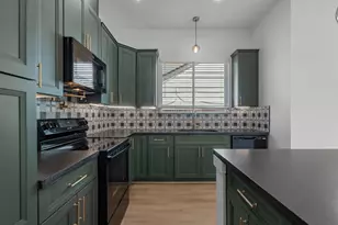 7727 Green Lawn Dr, Houston, TX 77088 - Photo 10