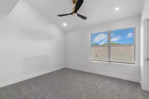 7727 Green Lawn Dr, Houston, TX 77088 - Photo 26