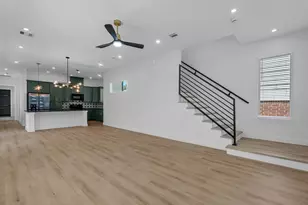 7727 Green Lawn Dr, Houston, TX 77088 - Photo 8