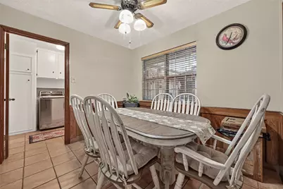2016 Meadow Lane, Richmond, TX 77469 - Photo 6