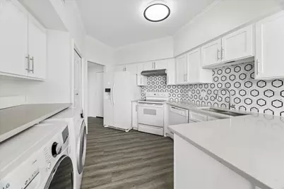 1111 Bering Drive #805, Houston, TX 77057 - Photo 8