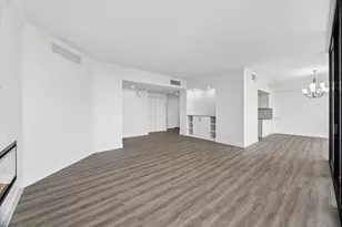 1111 Bering Dr, Houston, TX 77057 - Photo 6