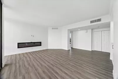 1111 Bering Drive #805, Houston, TX 77057 - Photo 2