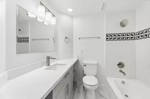 1111 Bering Dr, Houston, TX 77057 - Photo 16