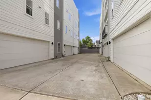 1005 Kern St, Houston, TX 77009 - Photo 4