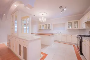 9414 Lerin Ln, Houston, TX 77498 - Photo 12