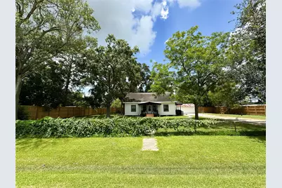 620 First Street, Winnie, TX 77665 - Photo 2