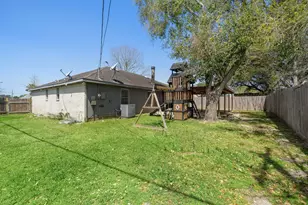 634 Spring Breeze St, League City, TX 77573 - Photo 34