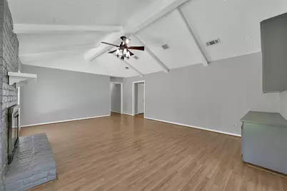 27121 Wells Lane, Oak Ridge North, TX 77385 - Photo 10