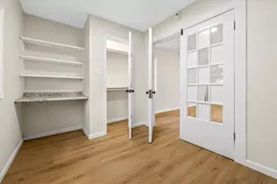 1127 Harris Way, Galveston, TX 77551 - Photo 4