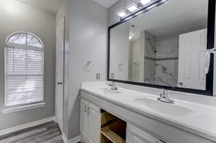 12415 Silversmine Dr, Houston, TX 77014 - Photo 32