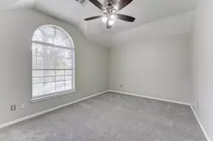 12415 Silversmine Dr, Houston, TX 77014 - Photo 34