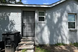 6908 Larkstone St, Houston, TX 77028 - Photo 16