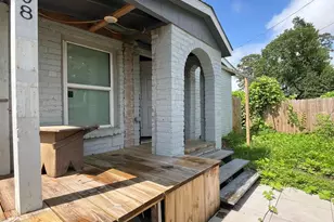 6908 Larkstone St, Houston, TX 77028 - Photo 1