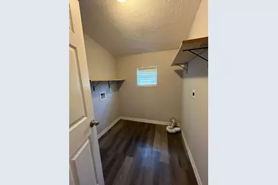 6908 Larkstone Street, Houston, TX 77028 - Photo 12