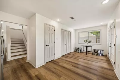 9203 Belle Park Drive, Houston, TX 77099 - Photo 16