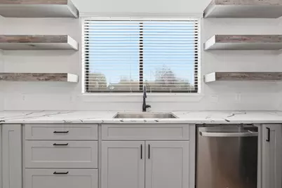 3034 Wayne Street #A-B, Houston, TX 77026 - Photo 10