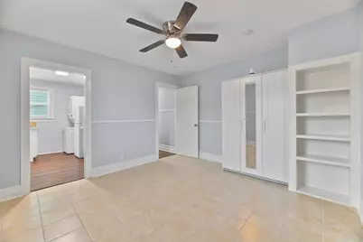 909 28th Street, Galveston, TX 77550 - Photo 10
