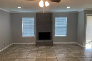 10946 Bexley Dr, Houston, TX 77099 - Photo 6