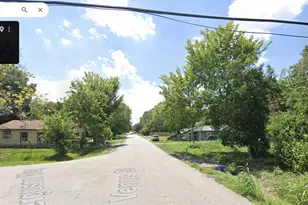 8423 Venus St, Houston, TX 77088 - Photo 2